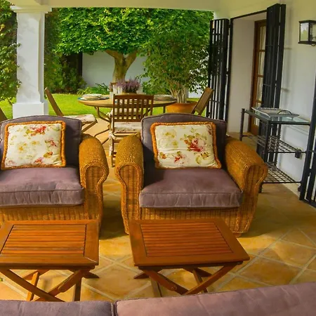 Del Mar- Private Swimming Pool Next To The