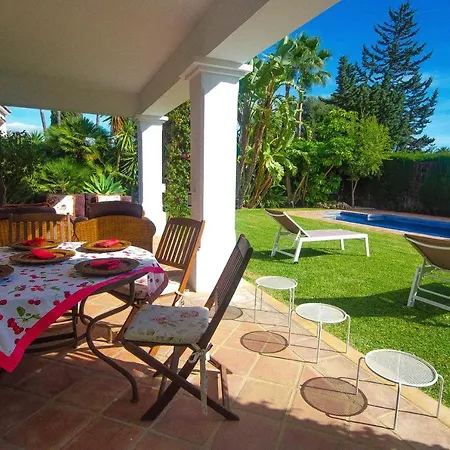 Del Mar- Private Swimming Pool Next To The Villa Estepona