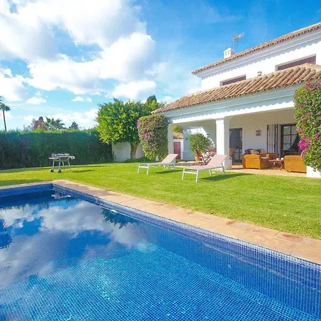 Del Mar- Private Swimming Pool Next To The Villa Estepona