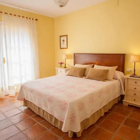 Villa Del Mar- Private Swimming Pool Next To The Estepona