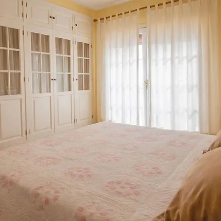 Del Mar- Private Swimming Pool Next To The