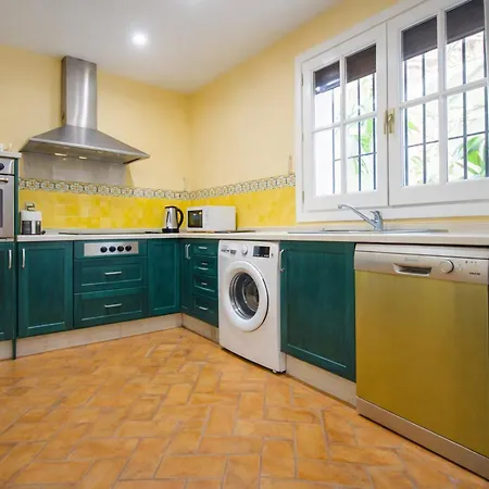 Villa Del Mar- Private Swimming Pool Next To The Estepona