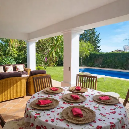 Del Mar- Private Swimming Pool Next To The