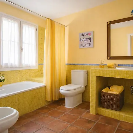 Del Mar- Private Swimming Pool Next To The Villa Estepona