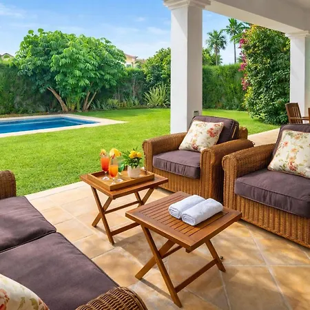 Del Mar- Private Swimming Pool Next To The *