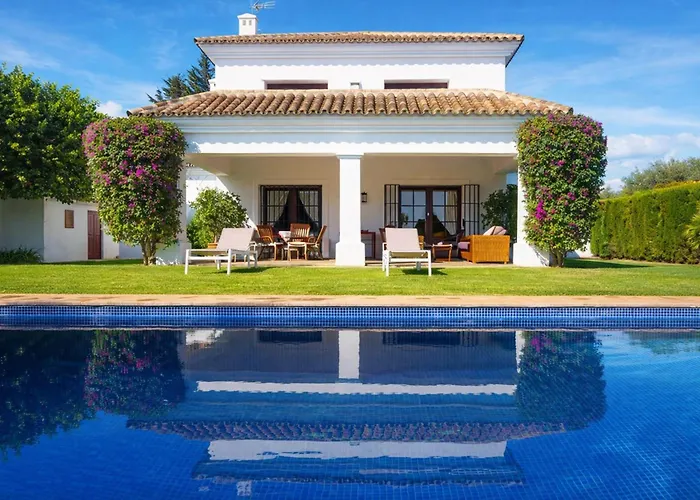 Del Mar- Private Swimming Pool Next To The * Estepona