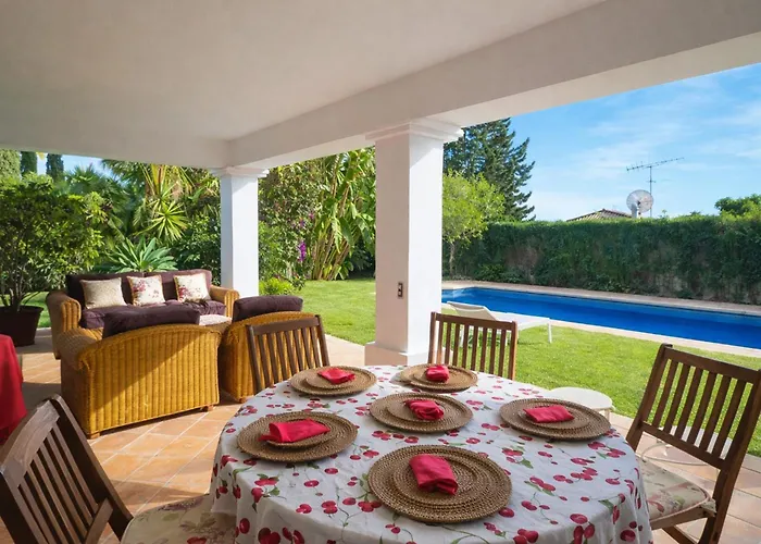 Del Mar- Private Swimming Pool Next To The